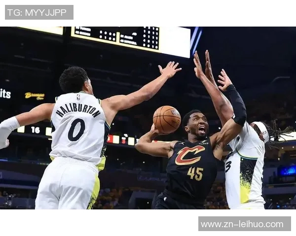 米切尔强调活塞球队风格明确每日训练明确比赛目标与策略 米切尔强调活塞球队风格明确每日训练明确比赛目标与策略